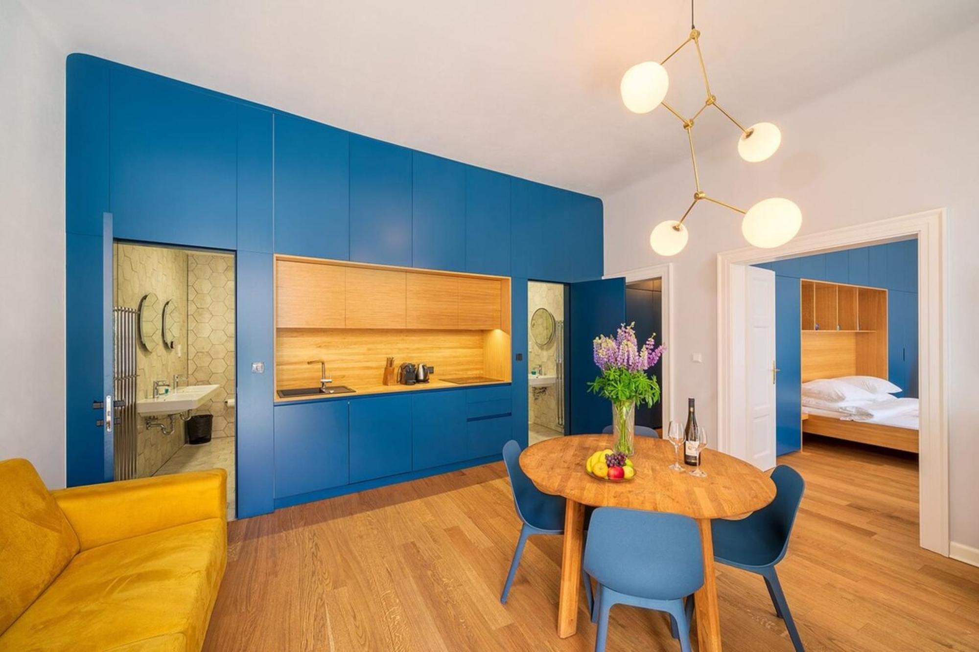Quiet City Center Apartment In Hip & Foodie Area Praga Esterno foto