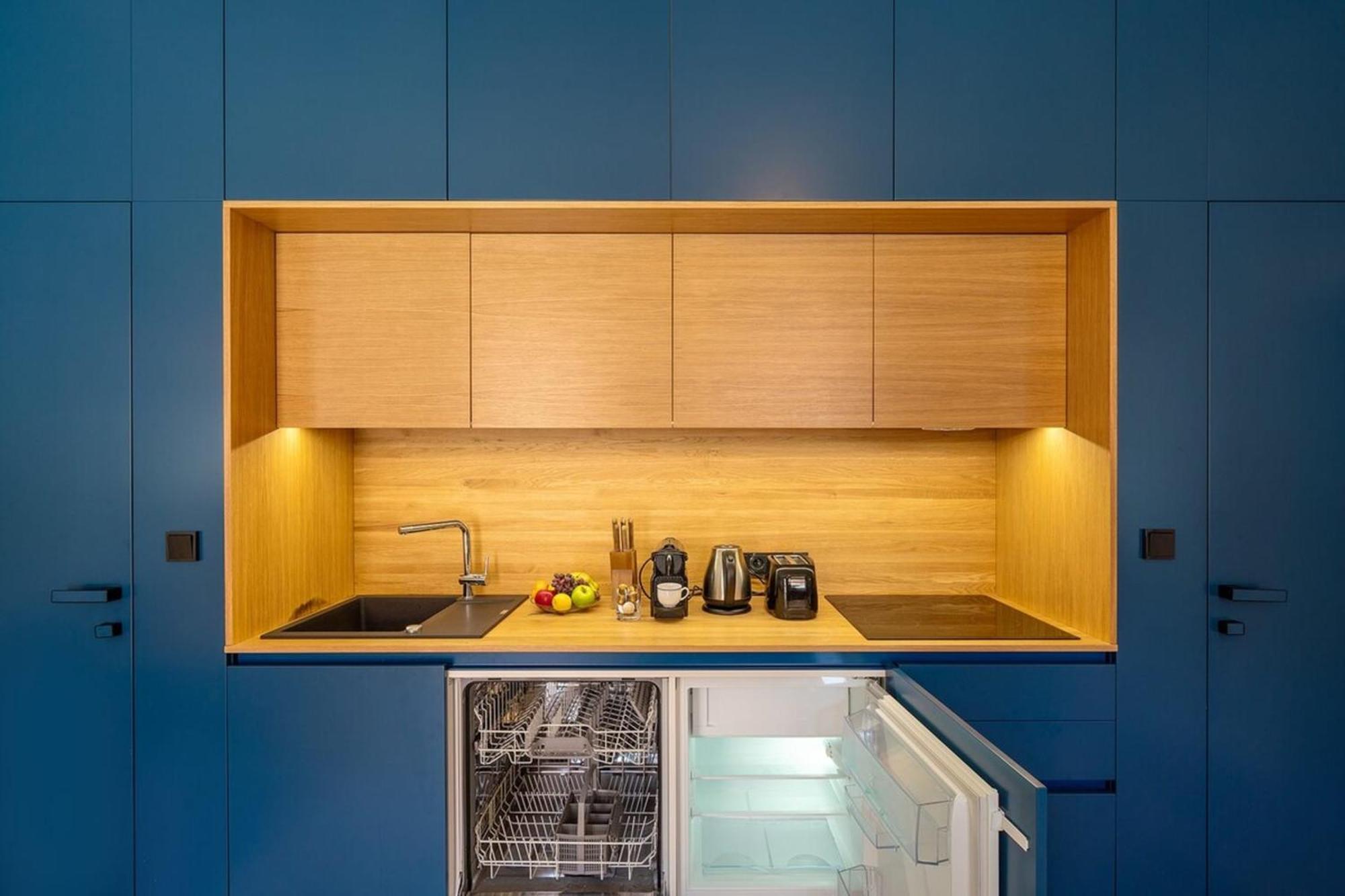 Quiet City Center Apartment In Hip & Foodie Area Praga Esterno foto