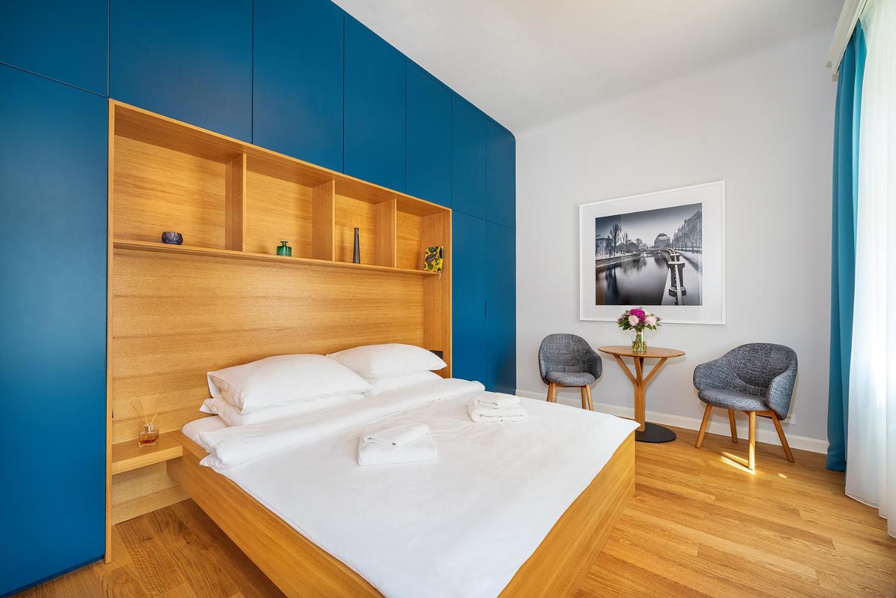 Quiet City Center Apartment In Hip & Foodie Area Praga Esterno foto
