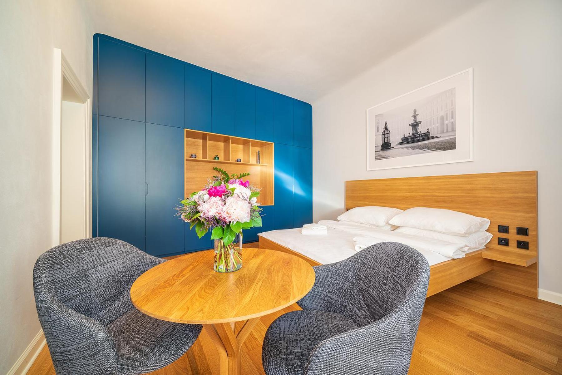 Quiet City Center Apartment In Hip & Foodie Area Praga Esterno foto